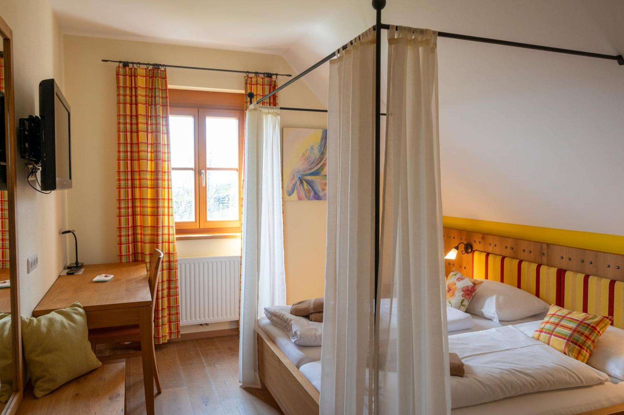 Winzerzimmer Scharl Sankt Anna am Aigen Экстерьер фото